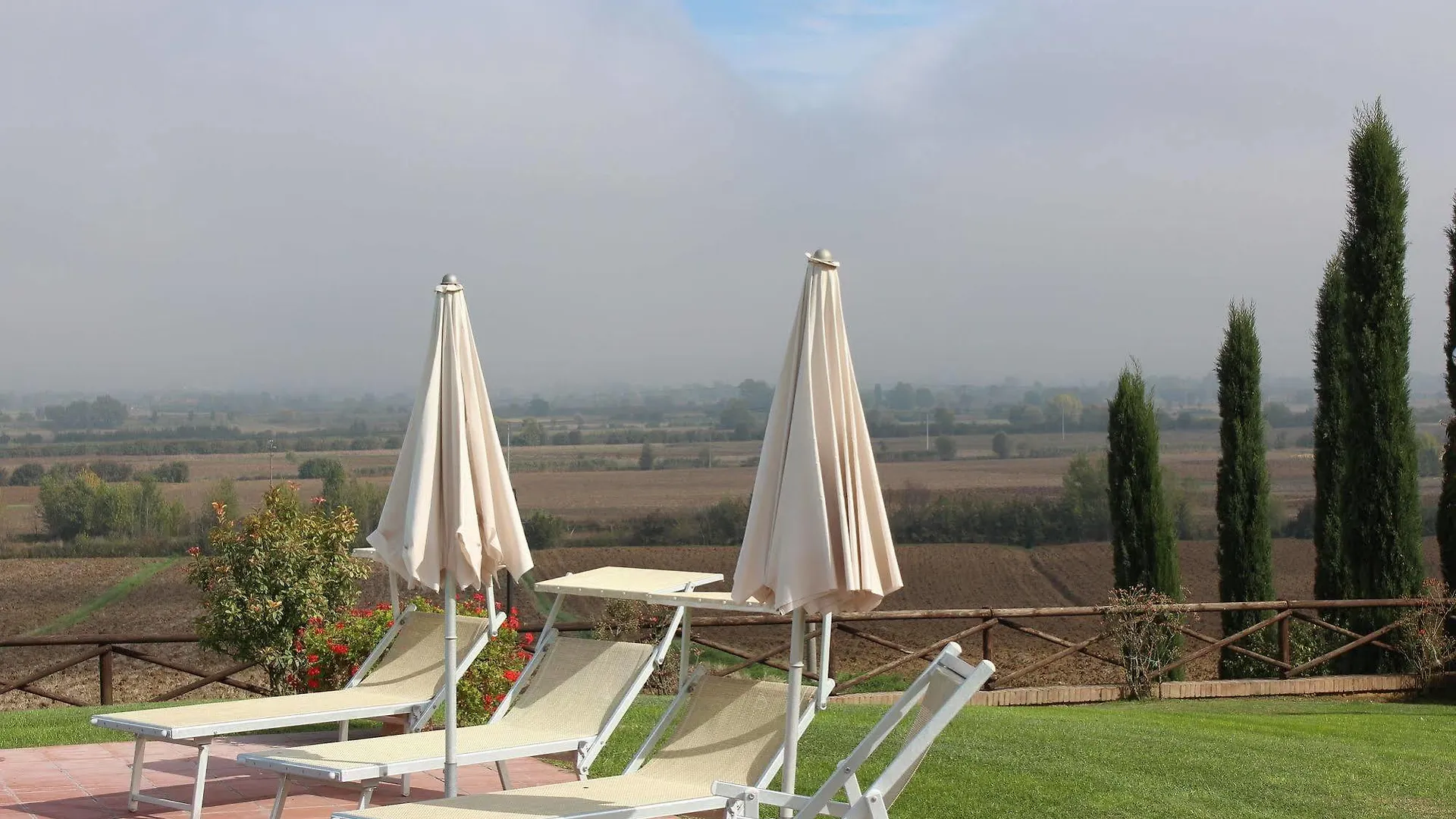 Fattoria Le Giare Agriturismo Κορτόνα Κατάλυμα σε φάρμα